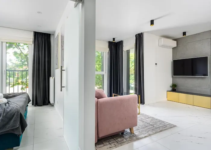 El Apartments - Castor
